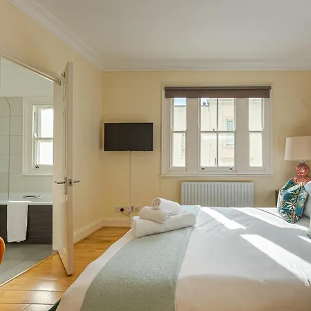 Luxury 3 Bedroom House In Belgravia London Prime Location And Stylish Stay Exterior photo