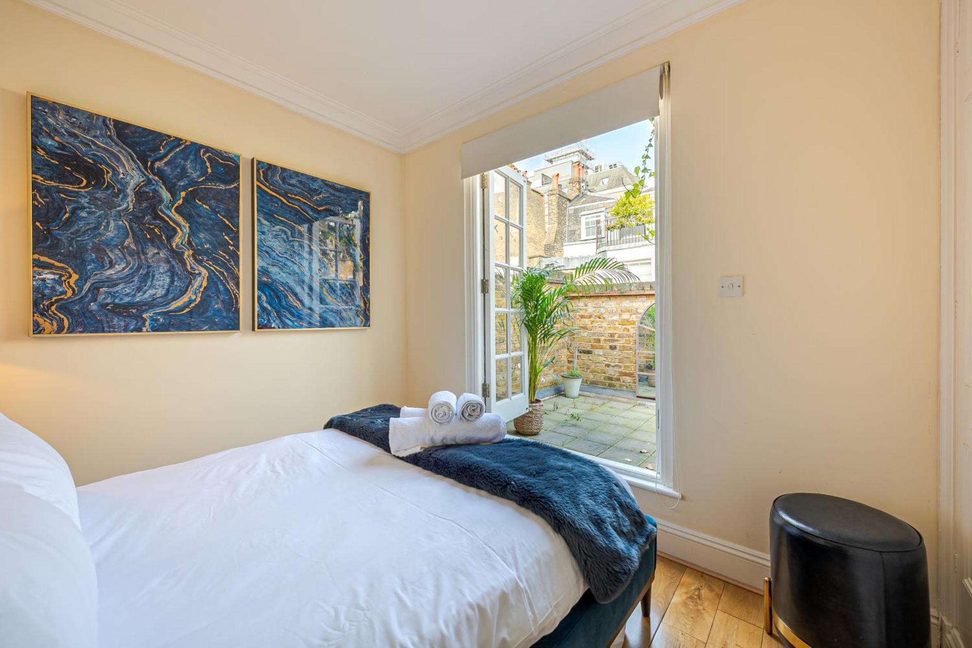 Luxury 3 Bedroom House In Belgravia Prime Location And Stylish London