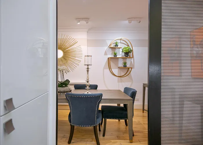 Luxury 3 Bedroom House In Belgravia London Prime Location And Stylish Stay