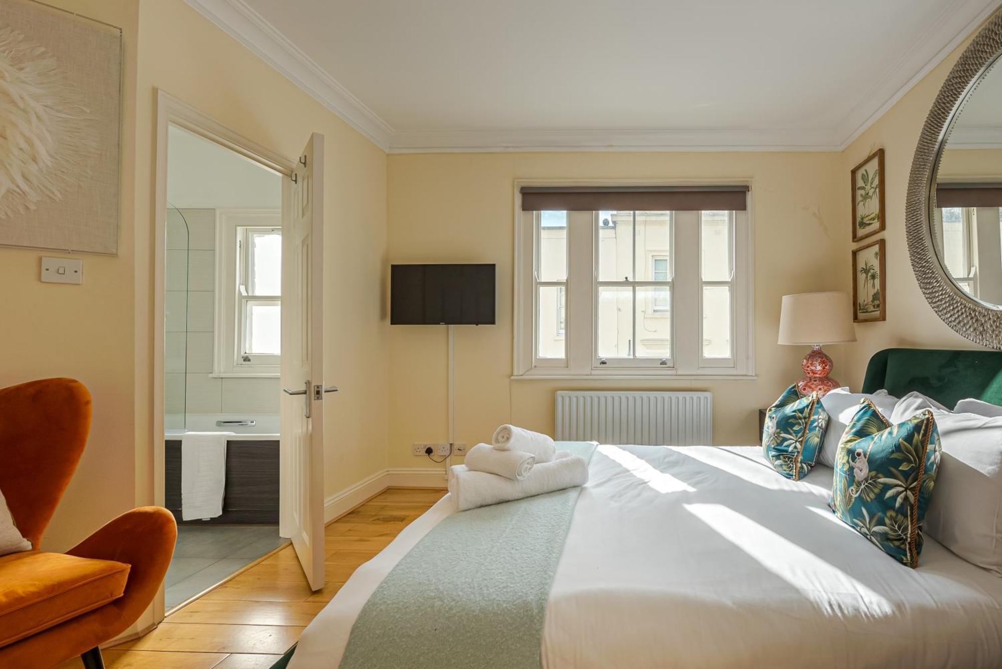 Luxury 3 Bedroom House In Belgravia Prime Location And Stylish