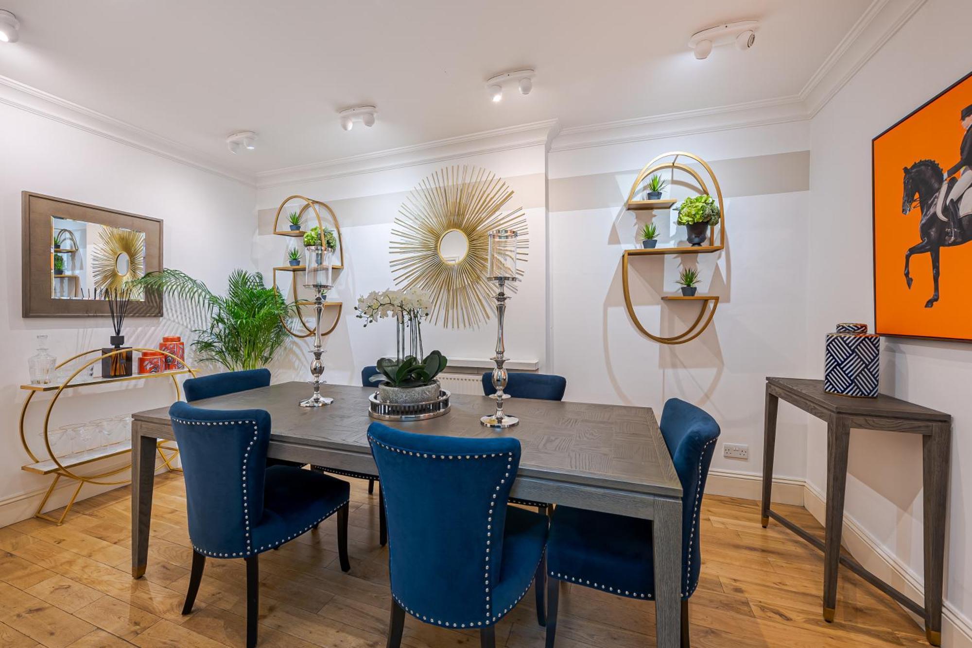 Apartment Luxury 3 Bedroom House In Belgravia Prime Location And Stylish