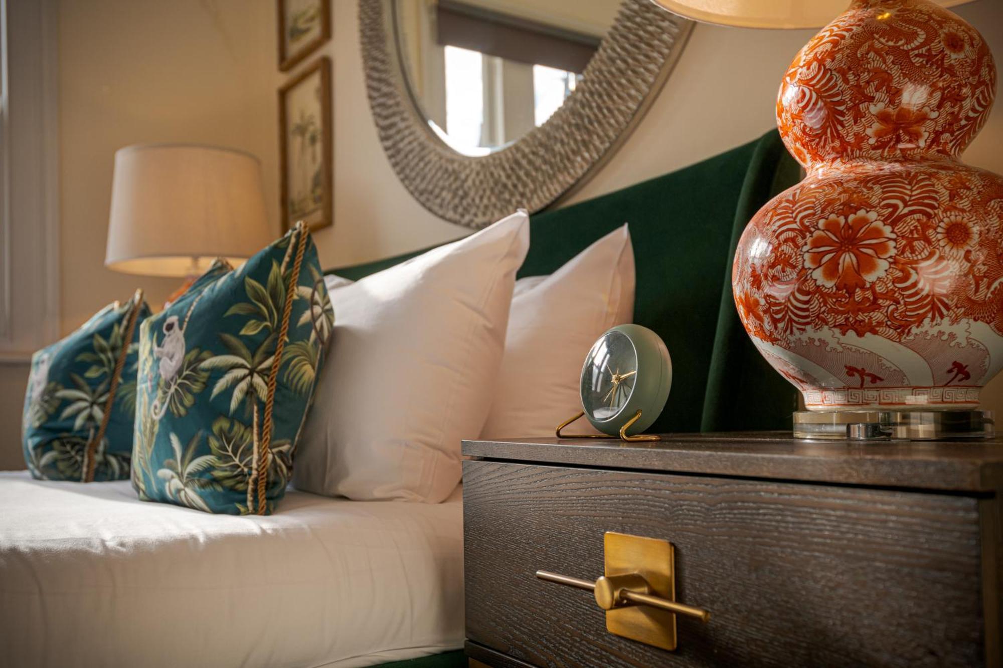 Apartment Luxury 3 Bedroom House In Belgravia Prime Location And Stylish